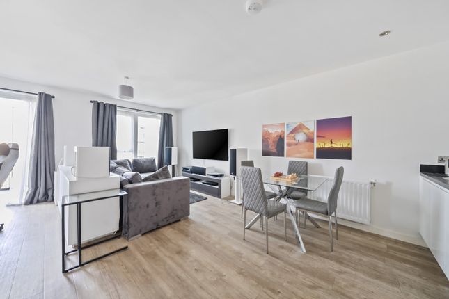 Thumbnail Flat for sale in Halley House, 30 Westmoreland Road, London