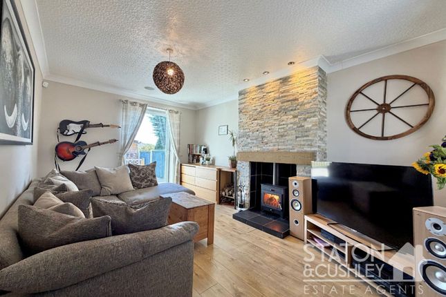 47 Lyndhurst Avenue, Mansfield photo 3