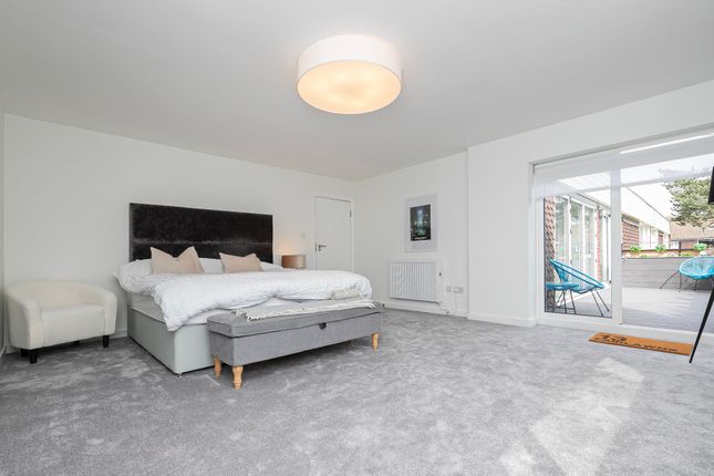 Flat for sale in Tidys Lane, Epping