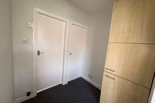 215, Moorhouse Road, East Yorkshire photo 4