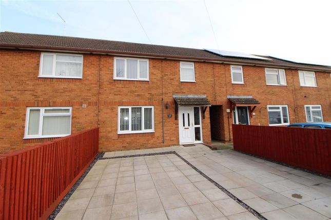 Thumbnail Terraced house to rent in Station Road, Rogiet, Caldicot