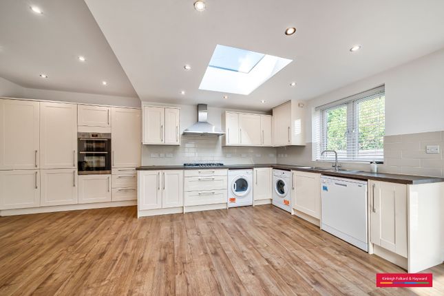 8, Britannia Road, London photo 2