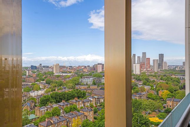 Flat 62 Park Heights, 25, Robsart Street, London photo 3