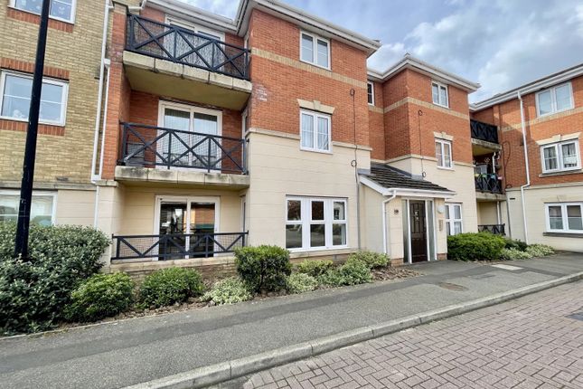 Flat for sale in Collier Way, Southchurch Park Area, Essex