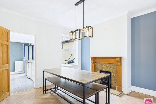 Spring Terrace Road, Stapenhill (5).Jpg