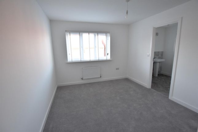 Property for sale in Mattock Close, Fleckney, Leicester