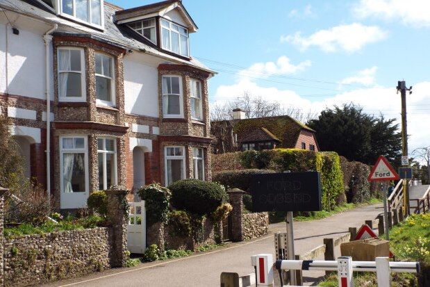 Flat to rent in 15B Millford Road, Sidmouth