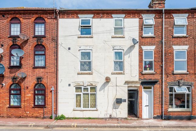Thumbnail Flat for sale in St. Nicholas Road, Great Yarmouth