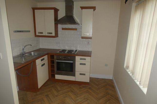Edith Mills Close, Cwrt Penrhiwtyn photo 3