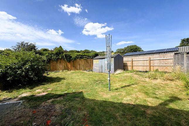 11, Park Court, Lifton photo 2