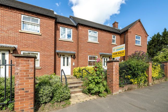 Clopton Road, Stratford-Upon-Avon CV37, 2 bedroom flat for sale
