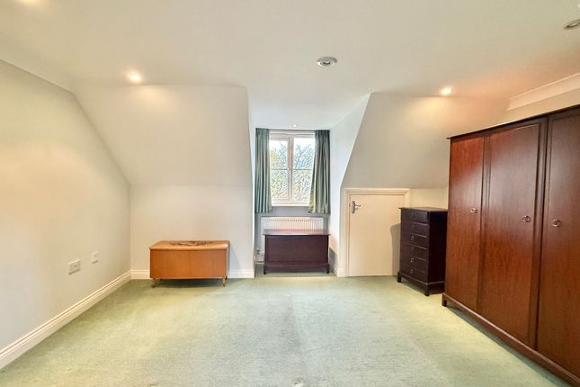 16 Oak Road, Southampton photo 4