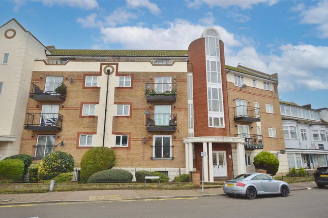 Flat for sale in Marine Parade East, Clacton-On-Sea