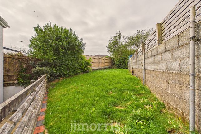 4 Hottipass Street, Fishguard photo 2