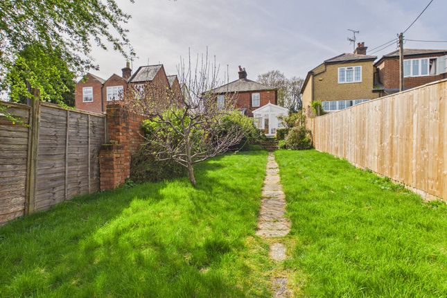 2 Greenwoods, High Wycombe photo 3