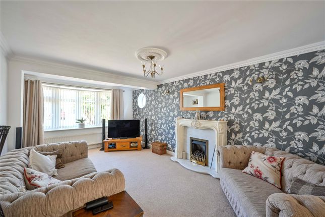 48, Mendip Avenue, Stafford photo 3
