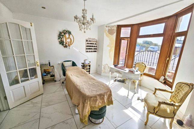 5, Victoria Road, Port Talbot photo 2
