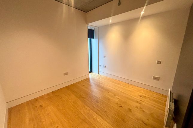 Flat for sale in Chapeltown Street, Manchester