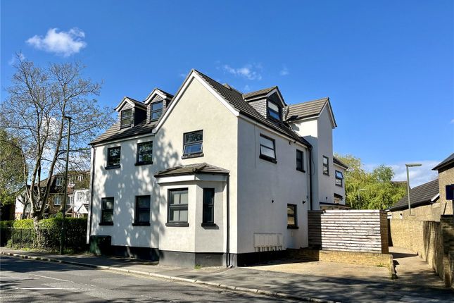 Thumbnail Flat for sale in Russell Road, Shepperton