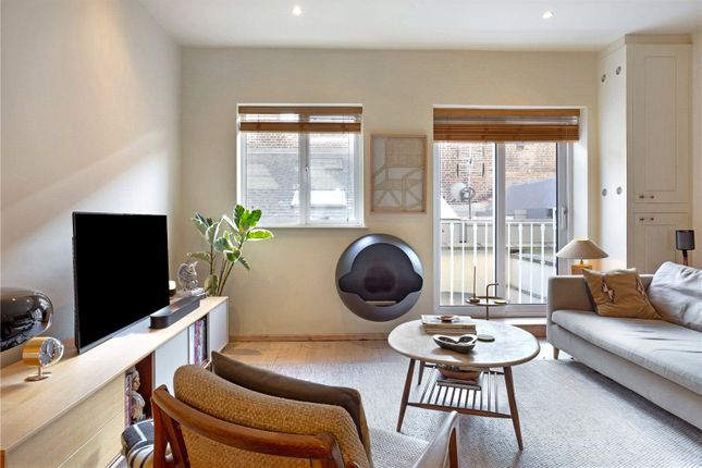 Flat A, 144, Victoria Park Road, London photo 3