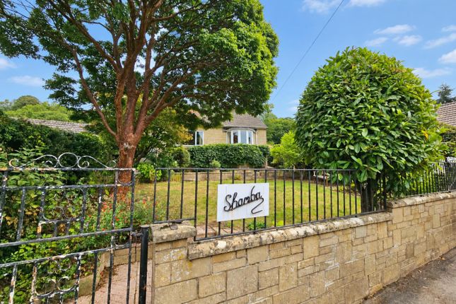 Shamba, Wotton Crescent, Wotton-Under-Edge photo 2