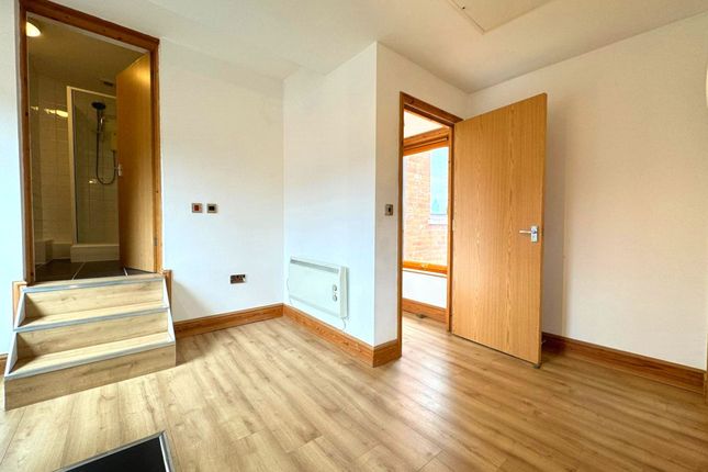 Flat 6, 4 Cheltenham Road, Gloucester photo 2