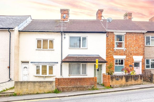 Thumbnail Terraced house to rent in Eastcott Hill, Old Town, Swindon, Wiltshire