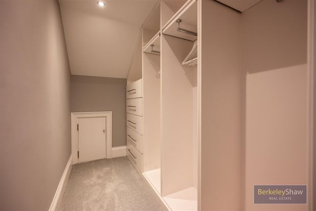Dressing Room.