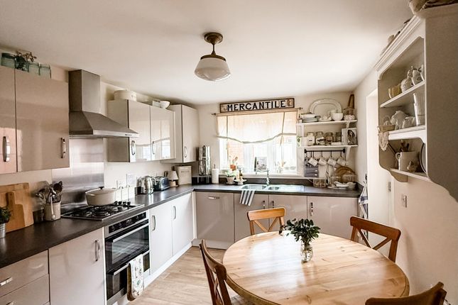8 Hastings Road, Hilperton, Trowbridge photo 4