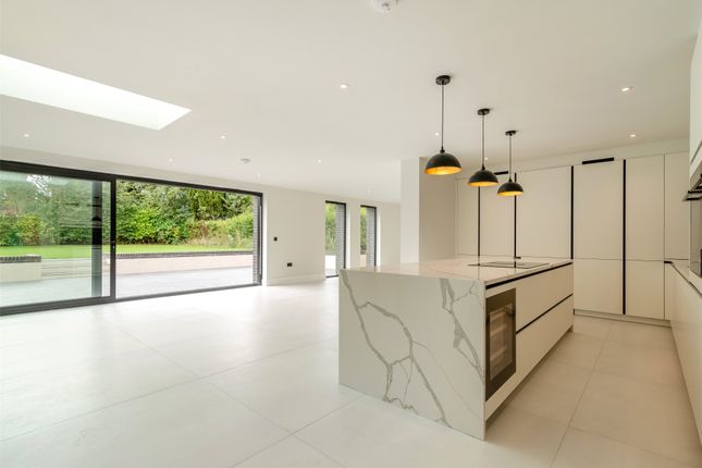10, Leadhall Road, North Yorkshire photo 2