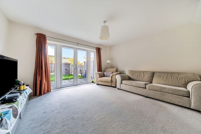Hanbury Lane, Haywards Heath photo 4