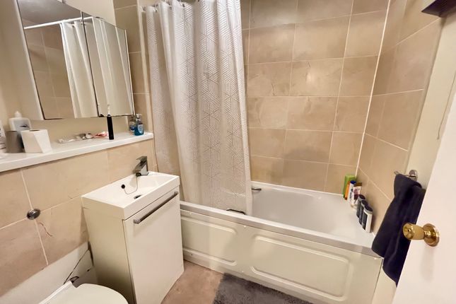 20, Kilmington Close, Bracknell photo 5