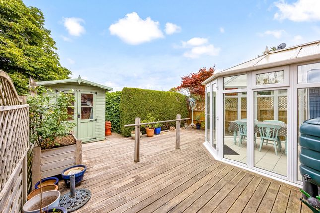 11 Reed Close, Pulborough photo 3