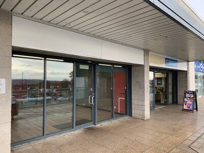 Thumbnail Retail premises to let in Grosvenor Way, Chapel Park, Newcastle Upon Tyne