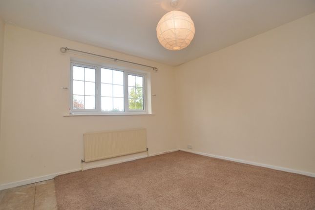 Cottage to rent in Lawrence Road, Biggleswade