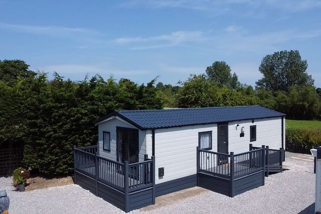 2-bed caravan on 1, Eastlands Holiday Park, Easton Road, Bridlington, £36,500
