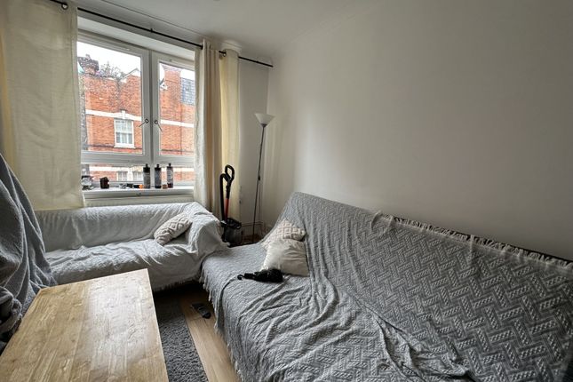 Thumbnail Flat to rent in Whites Grounds Estate, London