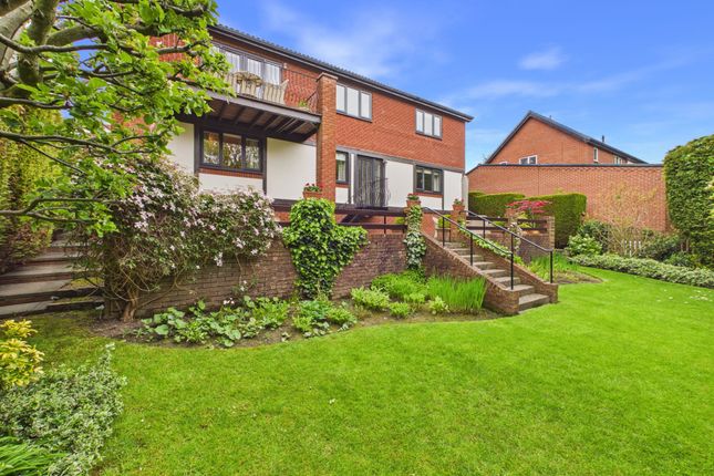 25 Foxhills Covert, Newcastle Upon Tyne photo 4