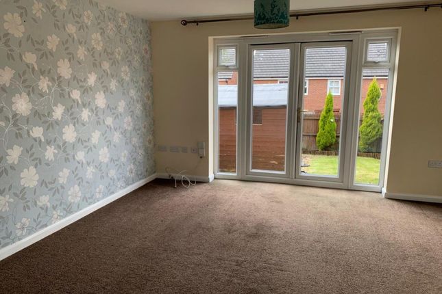 Terraced house to rent in Infirmary Road, Blackburn, Lancashire