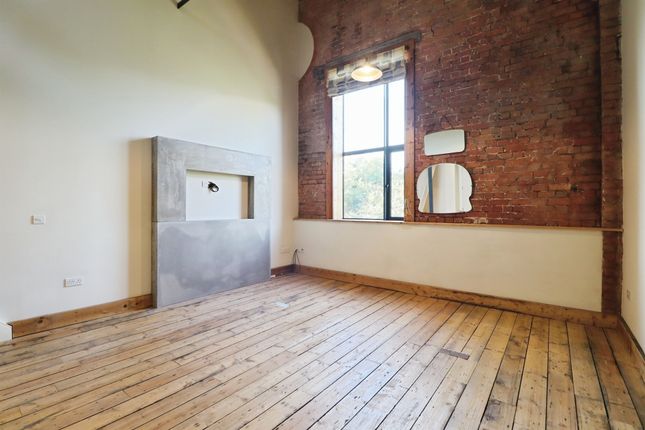 Flat 3, Tramshed, Pendyris Street, Cardiff photo 4