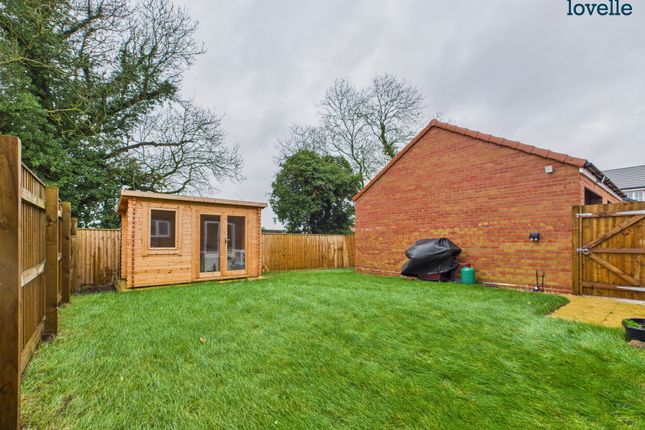 39, Aintree Drive, Market Rasen photo 2