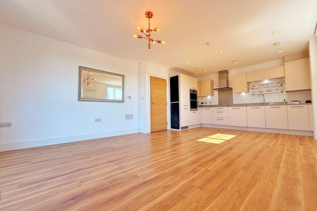 565, London Road, Isleworth photo 4