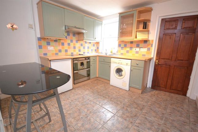 Thumbnail End terrace house to rent in Mount Pleasant, Reading, Berkshire