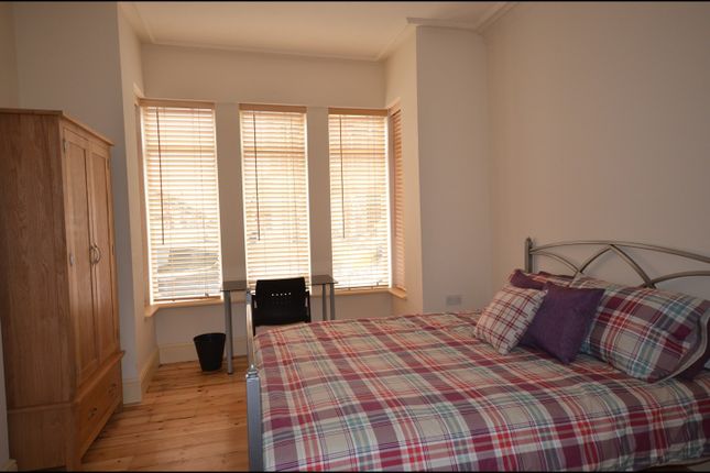 133 Ashburnham Road, Luton photo 2