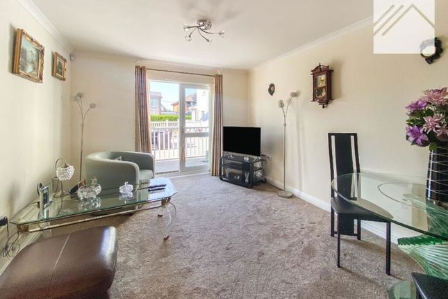 Flat 12 - 120, Long Road, Canvey Island photo 2