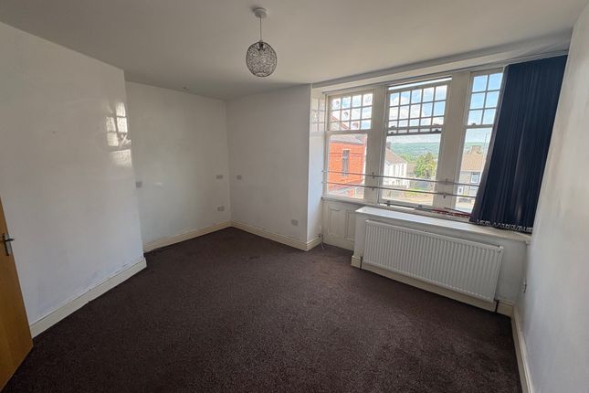 64, SWANSEA photo 5