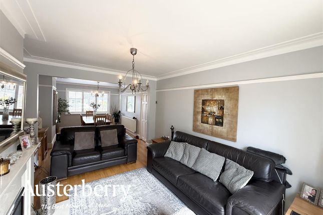 3, Greenacres Avenue, Stoke-On-Trent photo 3
