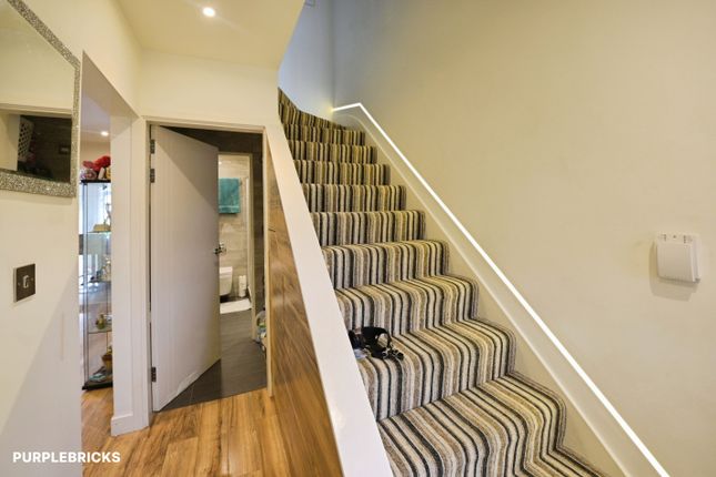 14, Fitzstephen Road, Dagenham photo 4