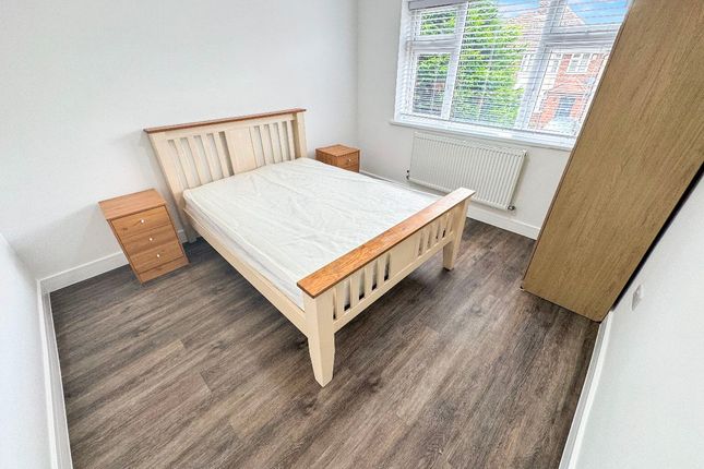 Thumbnail Maisonette to rent in Carfax Road, Hayes