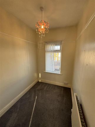 Terraced house to rent in Louis Drive, Hull